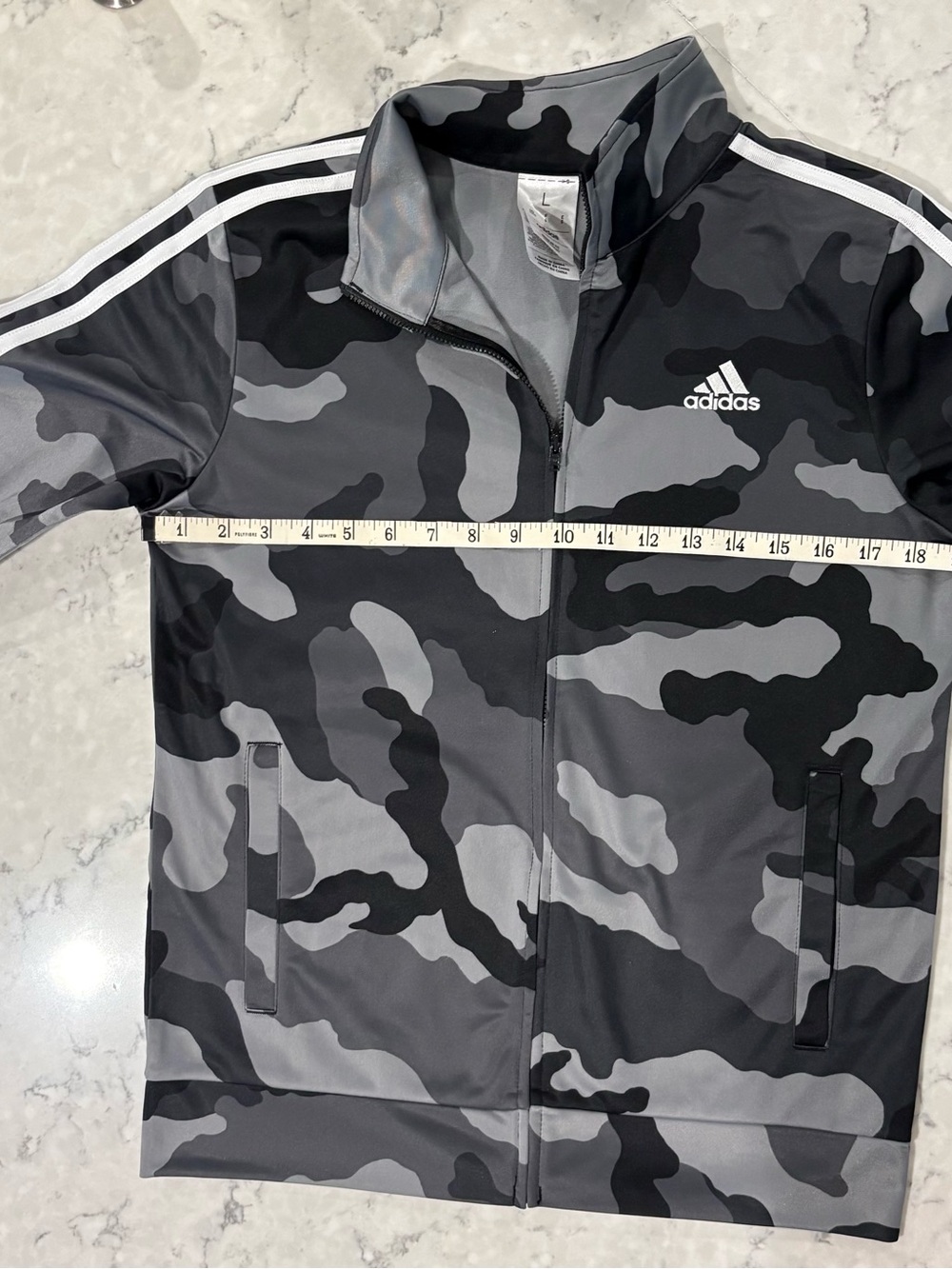 NWT ADIDAS Youth Large (14/16) Black & Gray Camo Lightweight Track Jacket - Picture 4 of 7